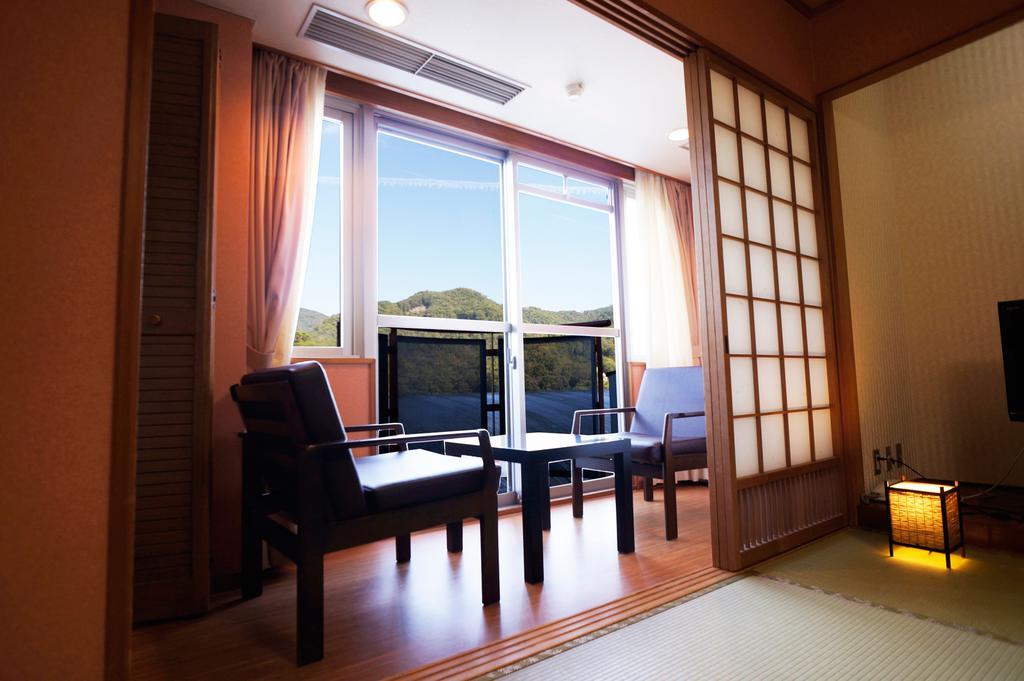 ホテル メープル猪名川 川辺郡 部屋 写真